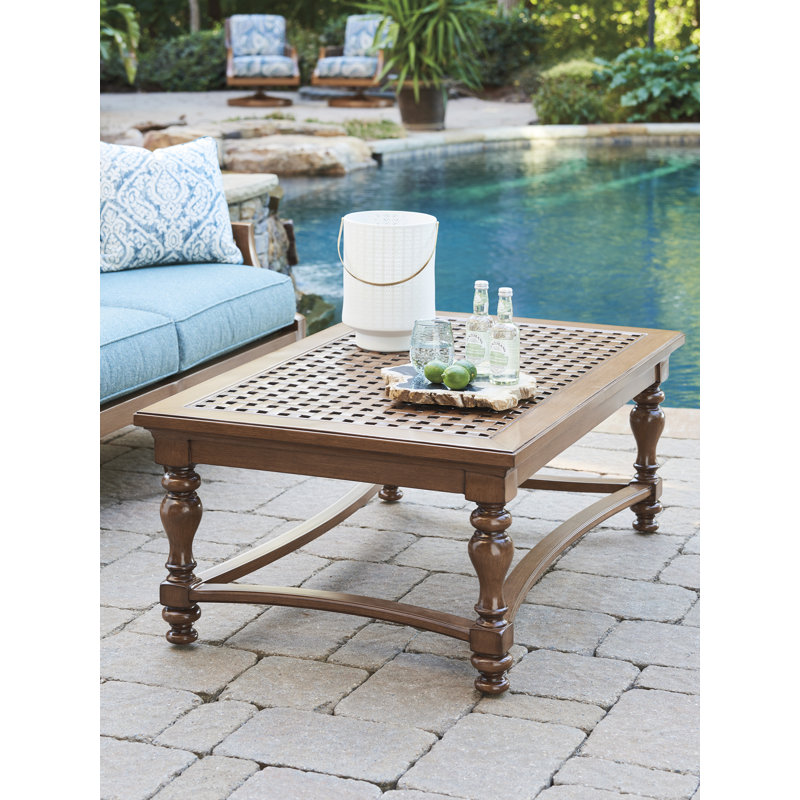 Harbor Isle Rectangular Cocktail Table