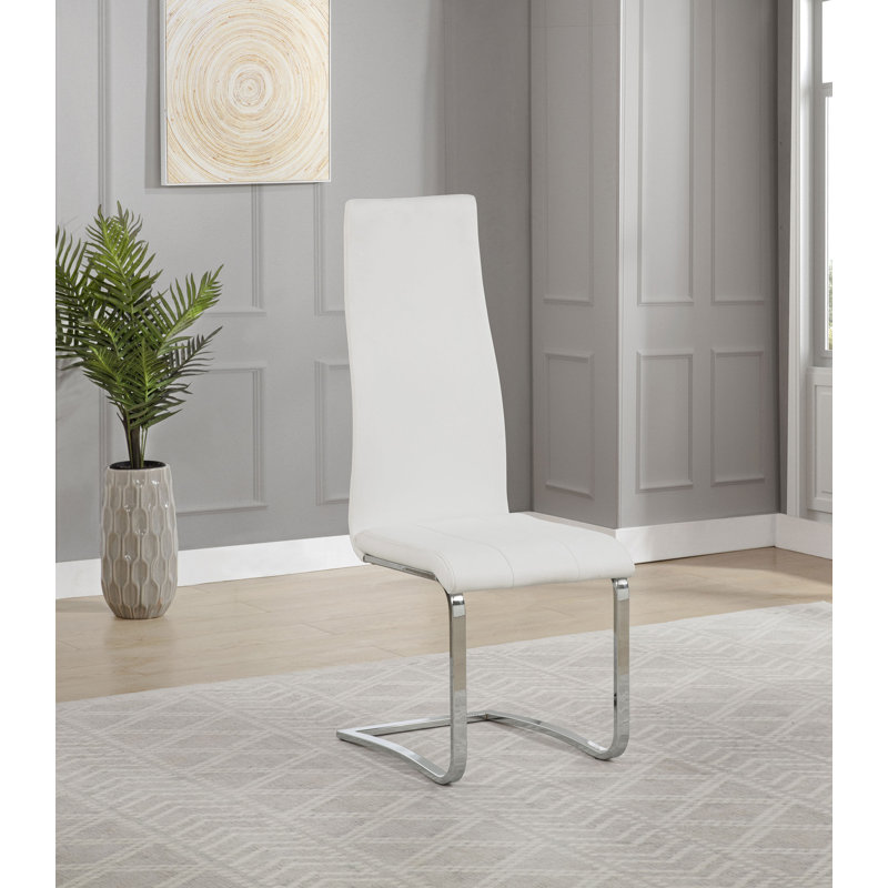 Chaise d'appoint rembourrée Angelisha, Blanc, Chrome