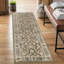 Tapis brun à motif floral Sevanna-1570824111