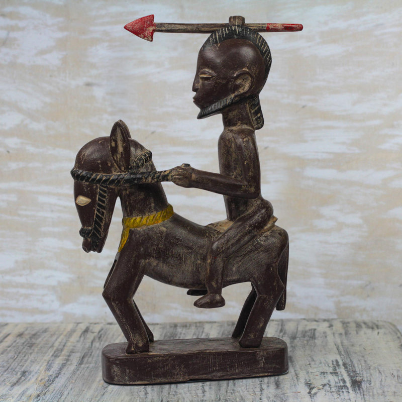 Figurine cheval en bois