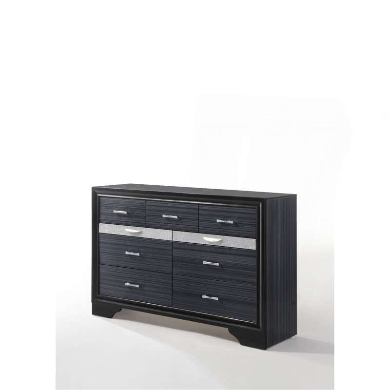 Commode pour rangement de chambre organisé