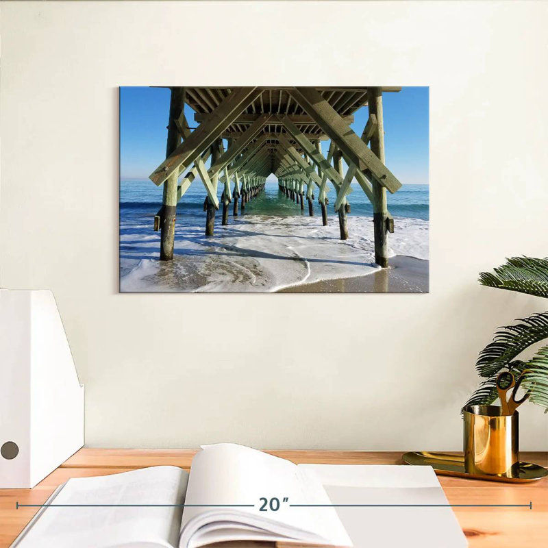 Under wrightsville beach pier Aletra, H 8 po x l 12 po