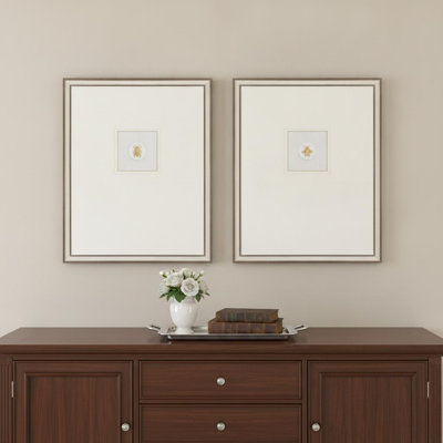 Ensemble de deux insectes Intaglio I, reproduction d'art encadrée argentée