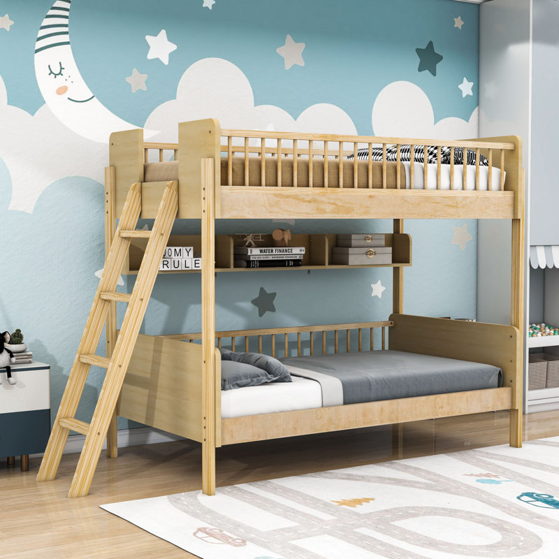 Lit superposé en bois avec 3 tablettes de rangement, Naturel