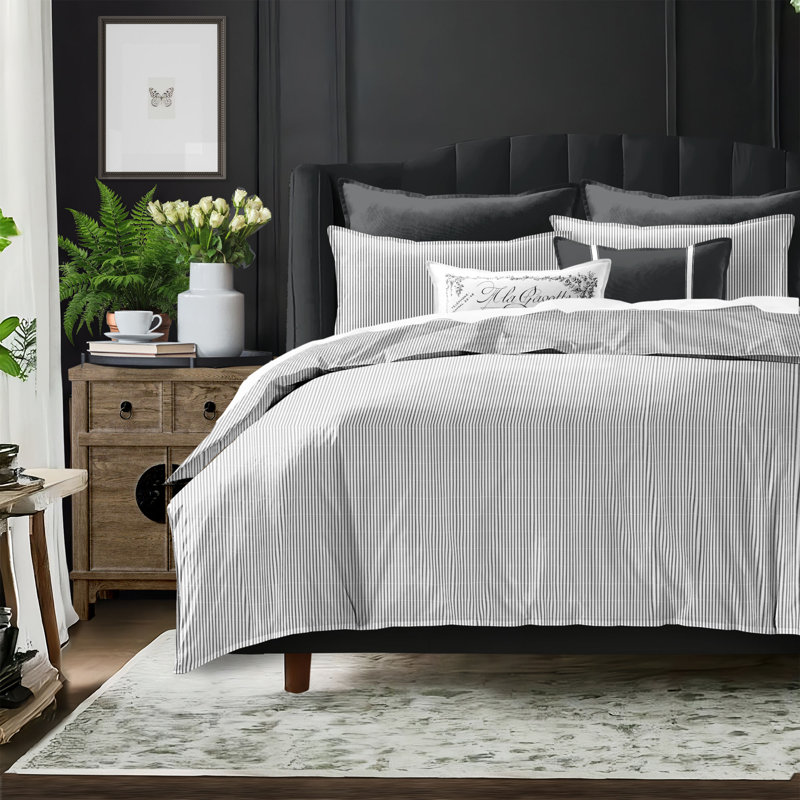 Jaxon Stripe Reversible Cotton Comforter Set, Twin Comforter + 2 Standard Shams, Ebony