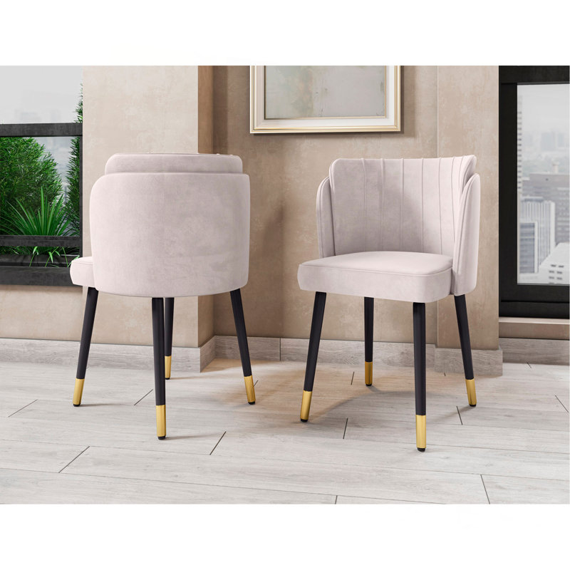 Chaise de salle à manger crème