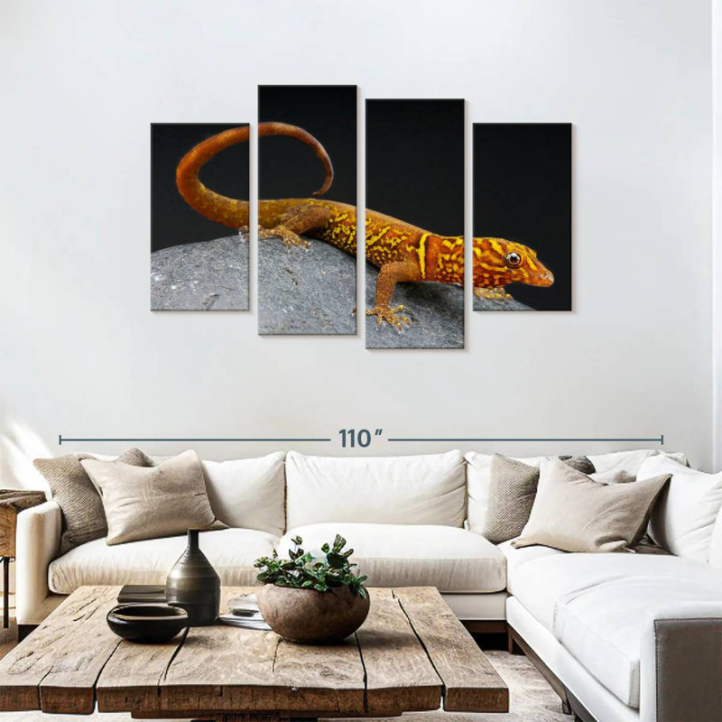 Gecko, 48" H x 75" W