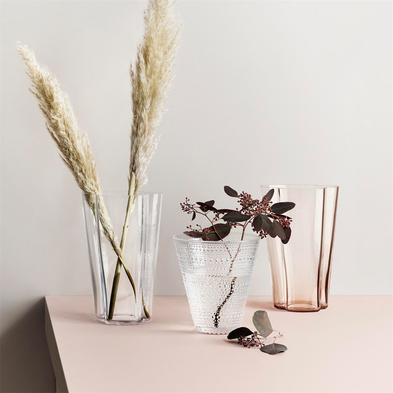 Kastehelmi 6" Glass Table Vase, Clear