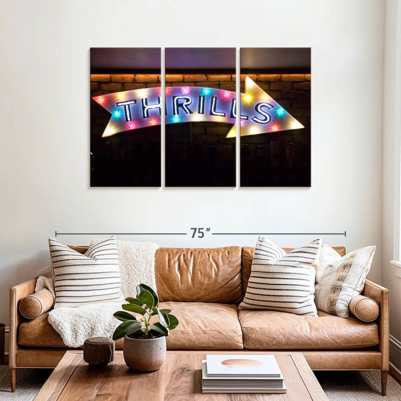 Senne Thrills Arrow Sign, 36" H x 57" W