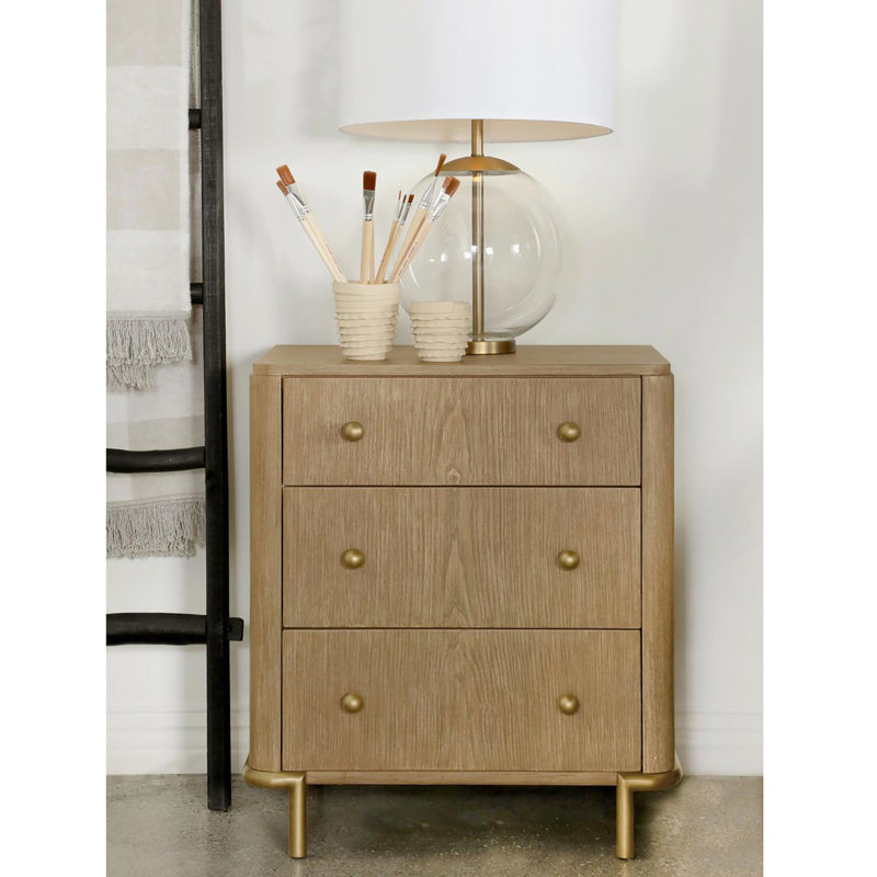 Table de chevet pour chambre à coucher Port 3 - Rangement à finition naturelle avec 3 tiroirs et pieds minces