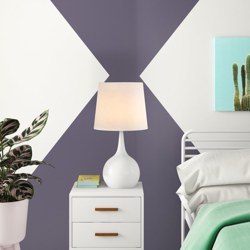 Lampe de chevet en métal 24 "avec abat-jour Hauge, Blanc, Non