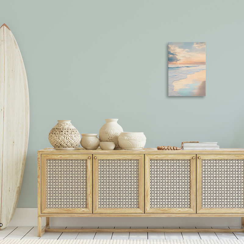 «Tranquil Beach with Sunset Reflection», art mural par LSR Creative Studio, H 16 po x l 24 po
