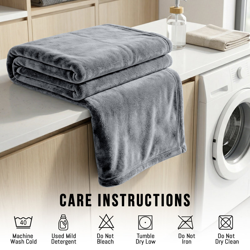 Machine Woven Throw Blanket, 220cm x 240cm