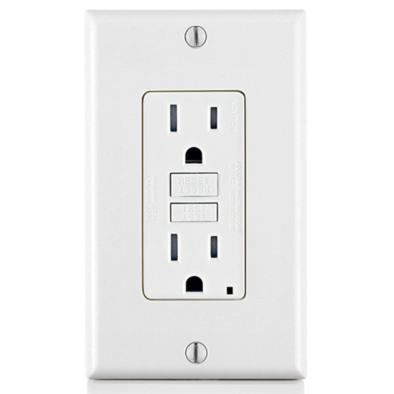 Leviton SmartlockPro 15 Amp 125 Volt Duplex Watthite GFCI Outlet 5-15R 3 Pack