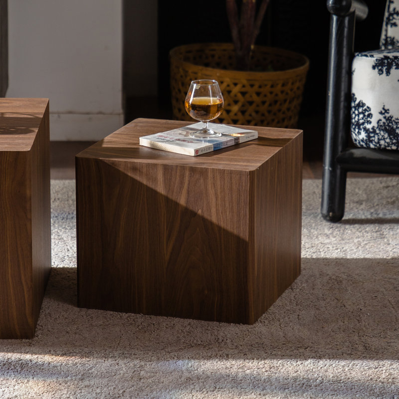 Ensemble de 2 tables basses en MDF imitation bois imitation grain de bois, table d'appoint cubique, pour petit salon, entièrement assemblée, noyer