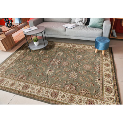 Como Traditional Sage Area Rug