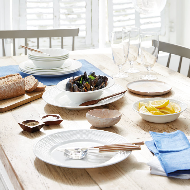 Nantucket White Porcelain 16-Piece Dinnerware Set with Textured Accent