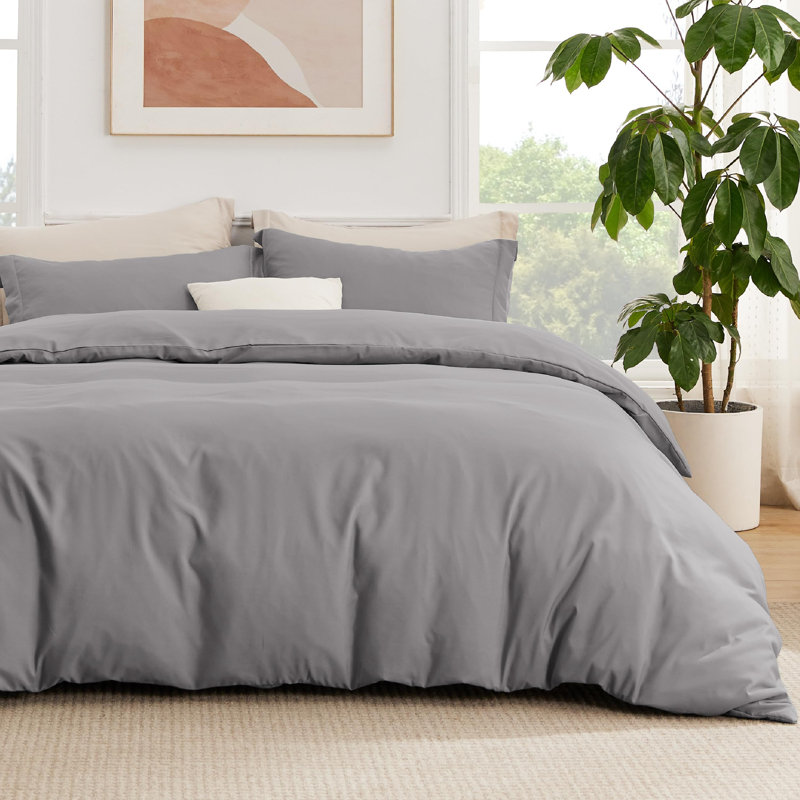 Bedsure Microfiber Duvet Cover with Fitted Sheet- Deep Pocket, Hotel Luxury Soft Double Brushed Bedding Set （Set of 4）, Gray