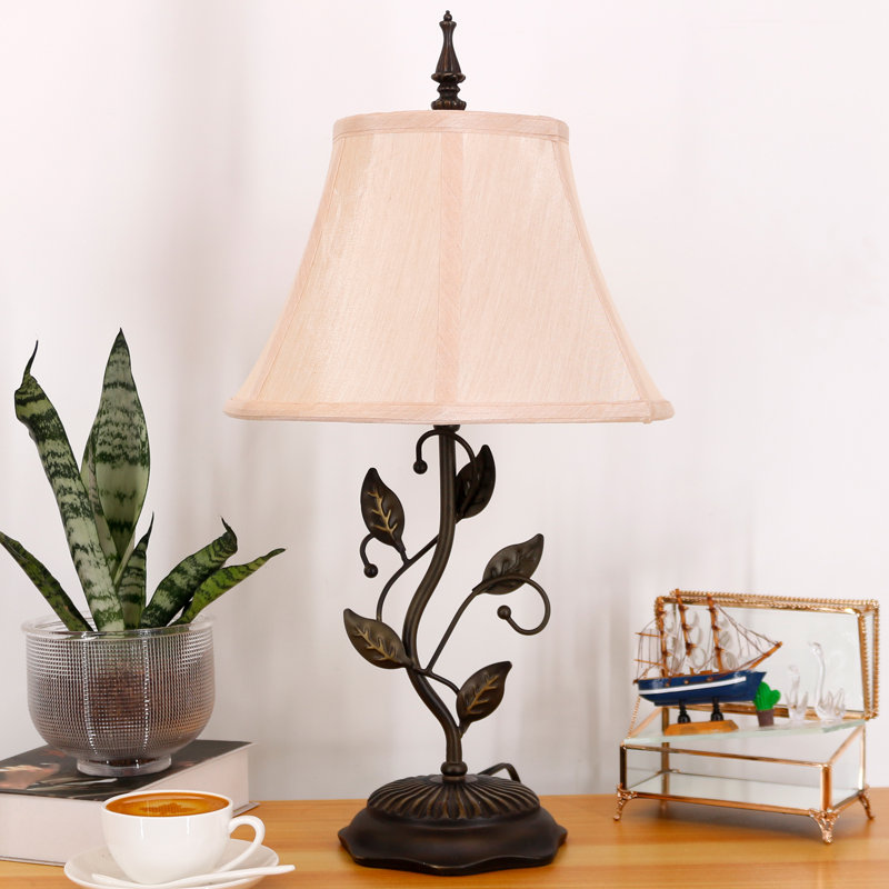 Bentzy Resin Desk Lamp