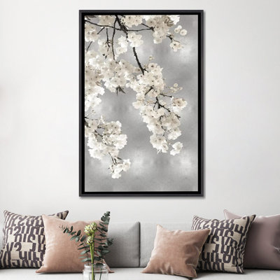 Reproduction d’art, "fleurs blanches sur argent I" par Kate Bennett