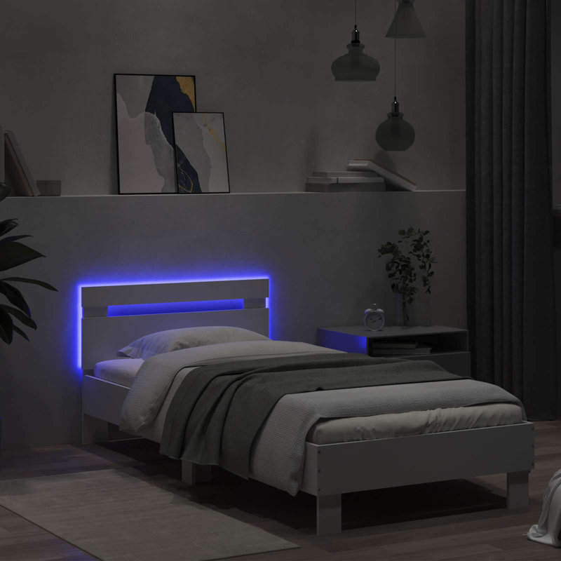 Bed, White