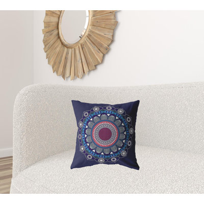 Coussin 18 po x 18 po