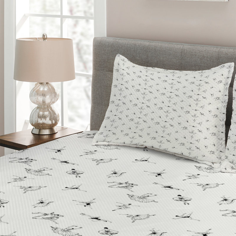 Traditional Polyester Coverlet, Queen Bedspread + 2 Shams