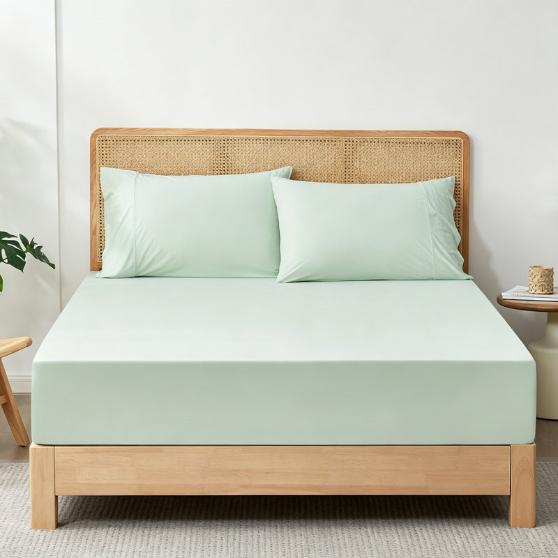 Cooling Fitted Sheet Set With 2 Pillowcases, 3PCS Breathable Sheet Set with Deep Pocket For Hot Sleepers, King, Light Green