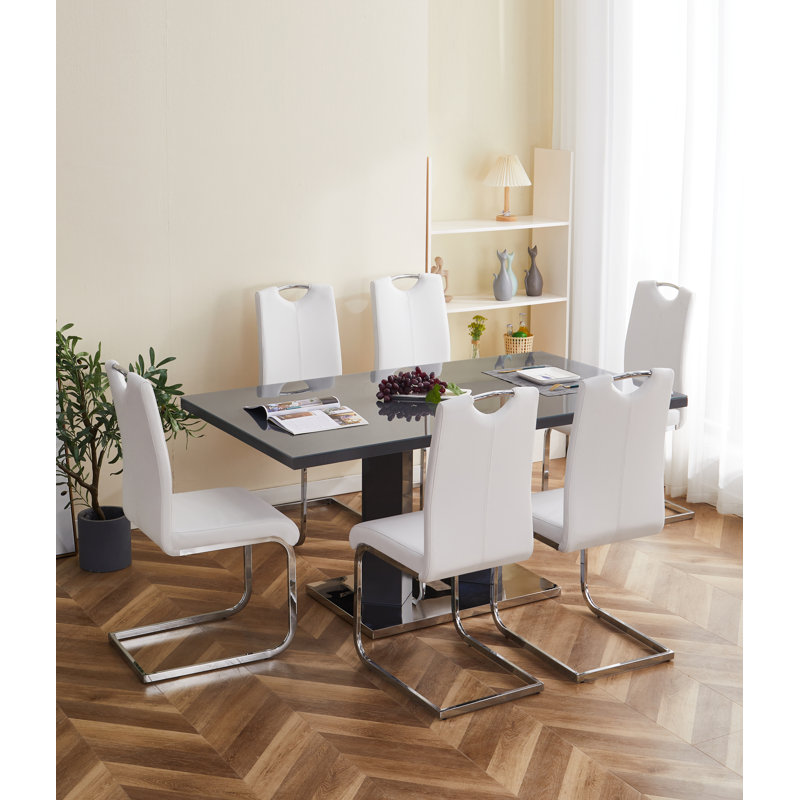 Arrowyn Dining Set, White