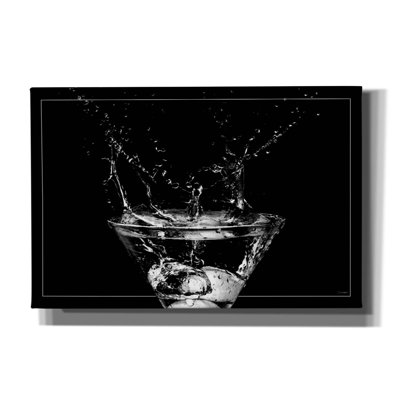 "Martini Splash 14" par Gordon Semmens