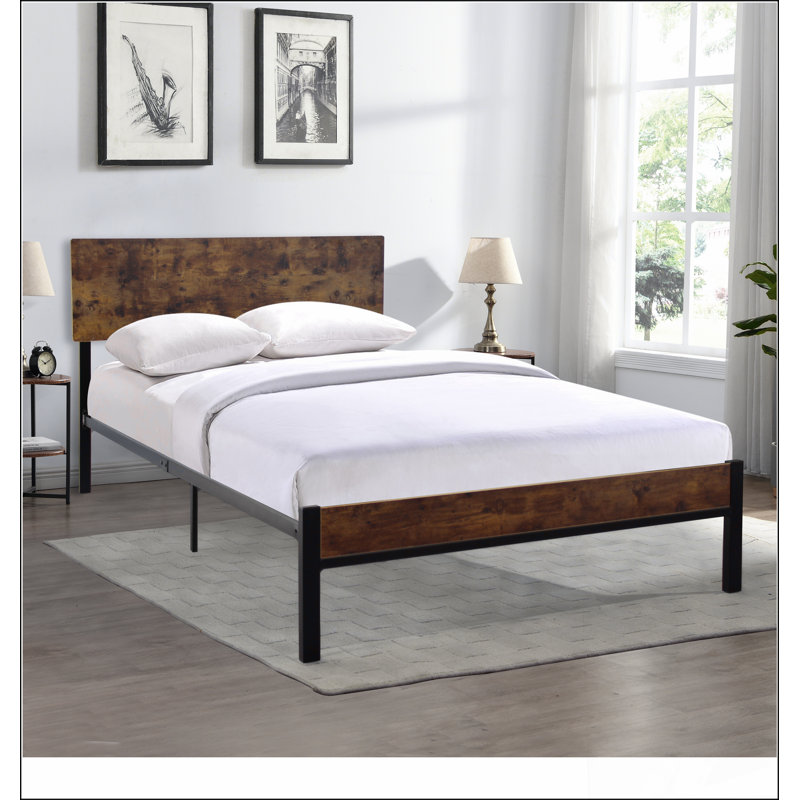 Structure de lit simple en métal avec système robuste, style moderne et confort, finition noire pour toute chambre à coucher