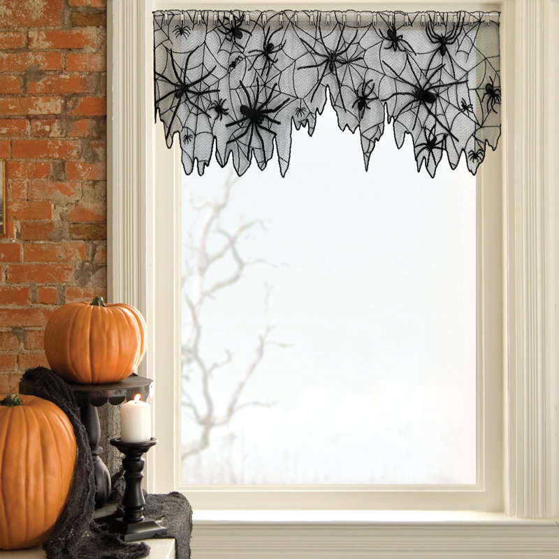 Creepy Crawly Scalloped Window Valance
