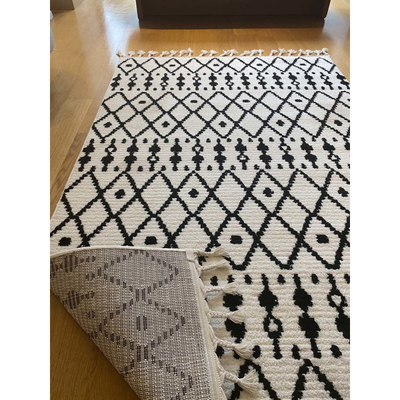 Tapis Tilina, Rectangle 3 pi 3 po x 9 pi 10 po