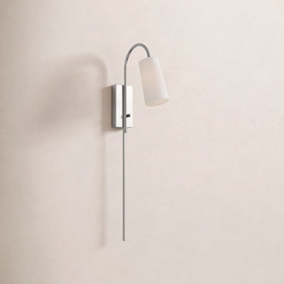 Alexa 1 Light Aged Brass Wall Mount