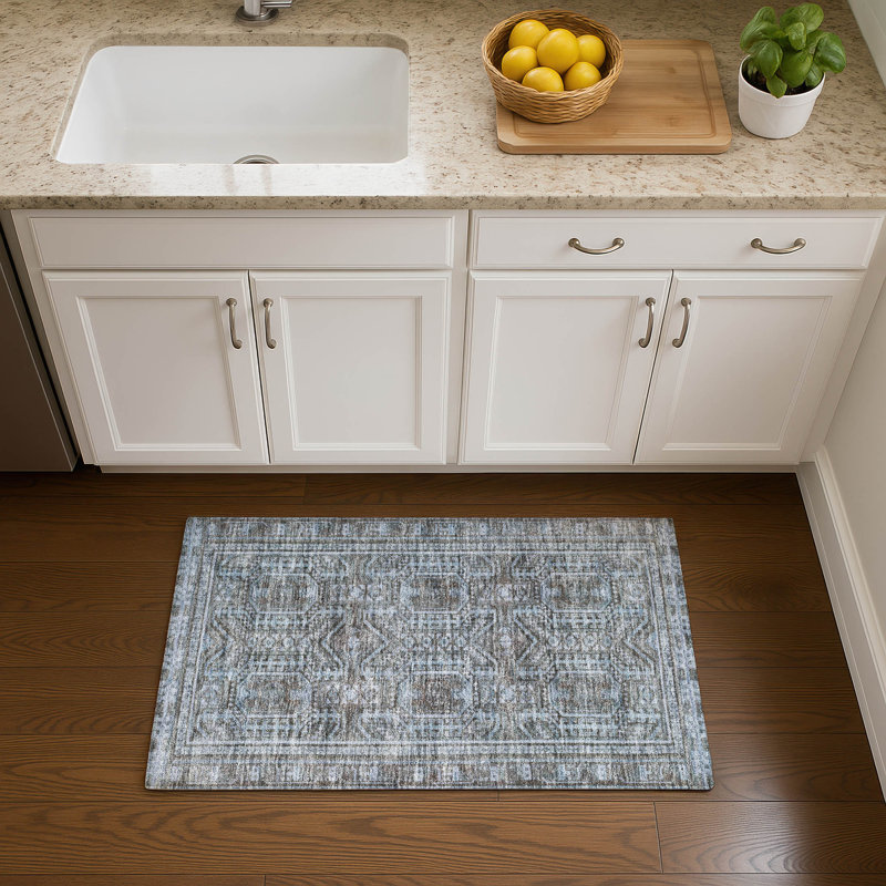 Premium Machine Washable Ashlynn Border Rug, Rectangle 1'8" x 2'6"
