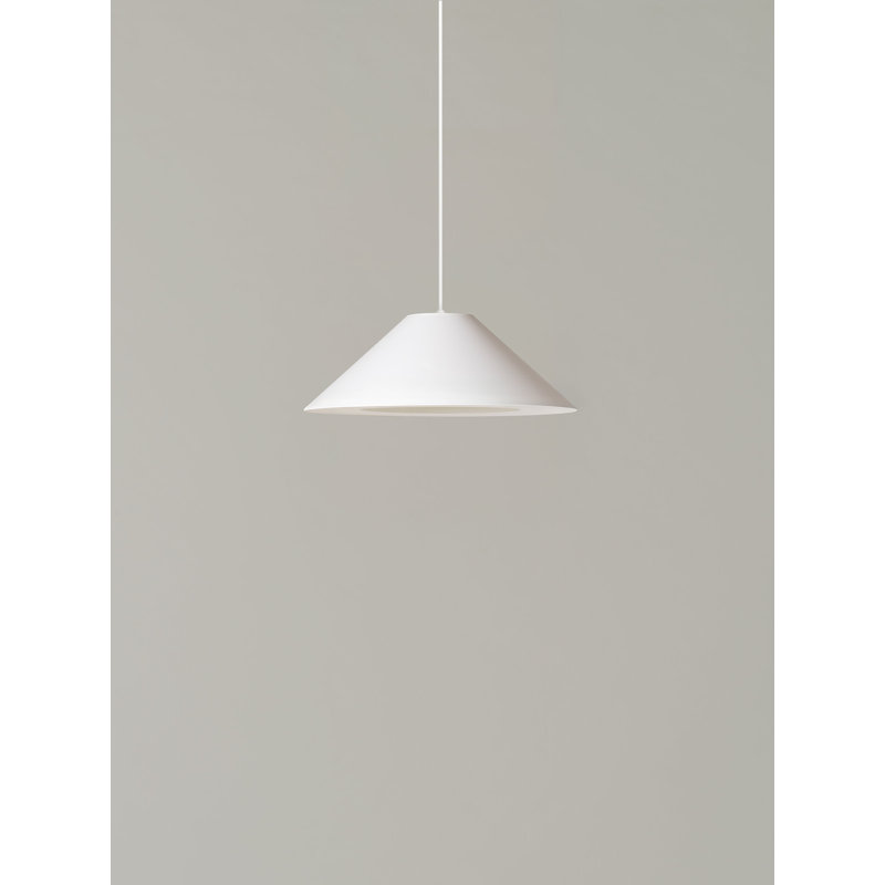 MT5, 125.1" H x 19.3" W x 19.3" D, White, White/Textured White