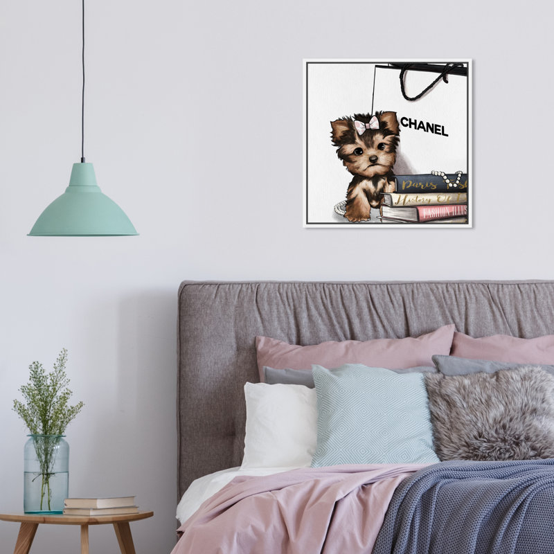 «Fashion Book Yorkie Glam Custom», impression, H 20 po x l 20 po, Cadre blanc