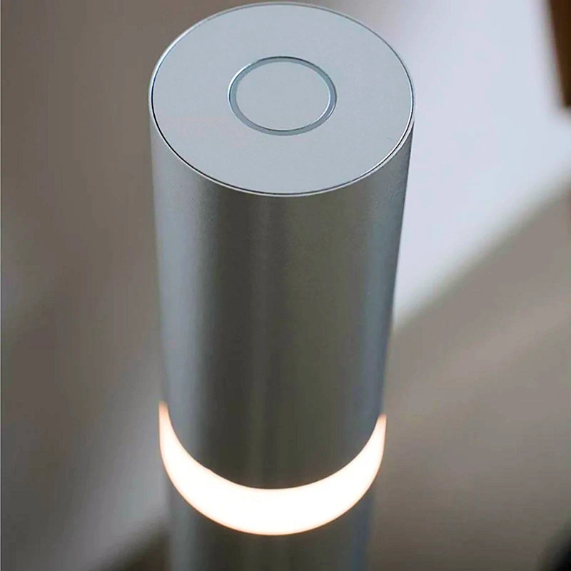 Lampe sur pied à DEL