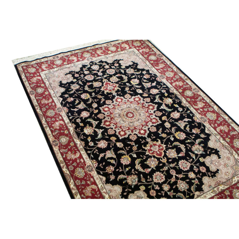 Shah Wool Oriental Area Rug