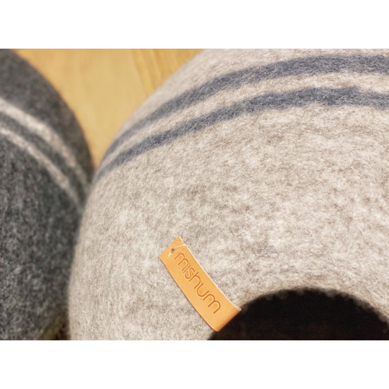 Wool Nest Pet Bed, Silver