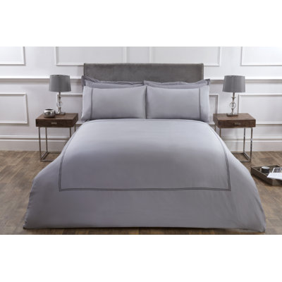 Madiun Cotton No Pattern Duvet Cover Set with Pillowcases