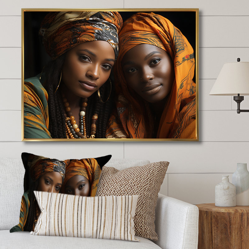 World Cultures Sœurs II sur toile, H 34 po x l 44 po x P 1,5 po, Cadre flottant doré