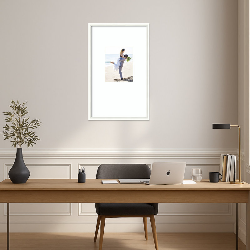 Cadre photo Lucie, Lucie White, 16 x 26 avec passe-partout 8 x 10