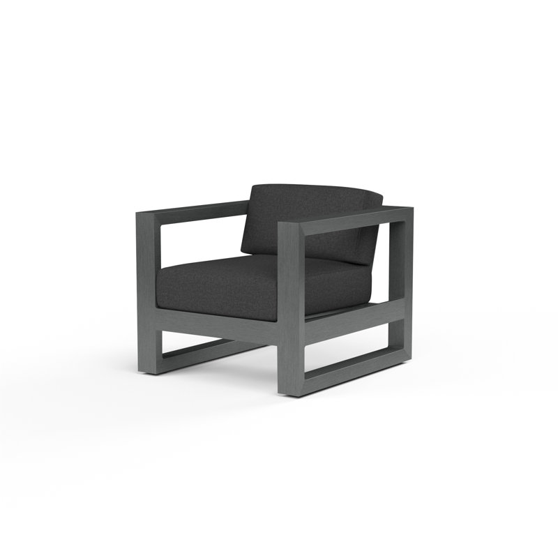 Chaise de patio avec coussins Sunbrella Georgie, Tissage uni Sunbrella® Spectrum carbone