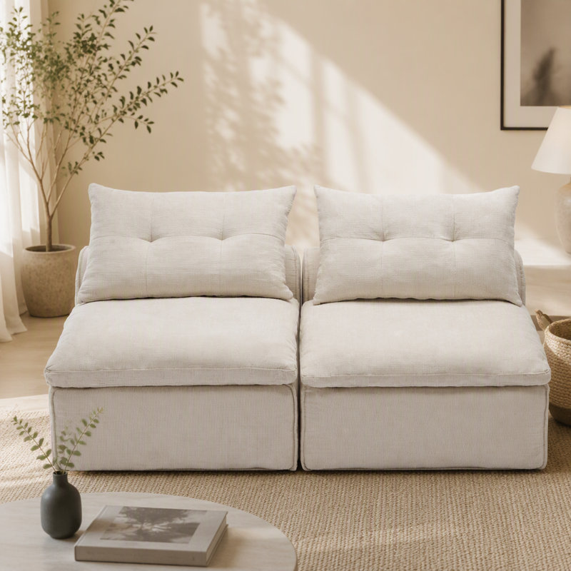 Canapé modulaire polyvalent avec tissu doux et coussins multiples pour la détente