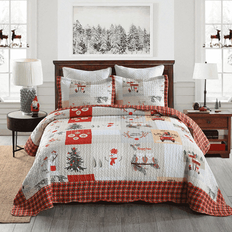 King Red and White Christmas Reversible Quilt Set