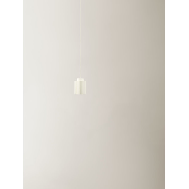 Donna 18, Linen