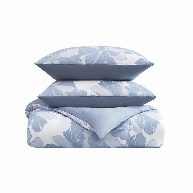 Vince Camuto Organic Floral Duvet Set, King Duvet Cover + 2 Shams, Blue Floral