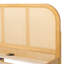 Structure de lit Taryn Mid-Century en bois de pin massif avec tête de lit en rotin et support-133567703
