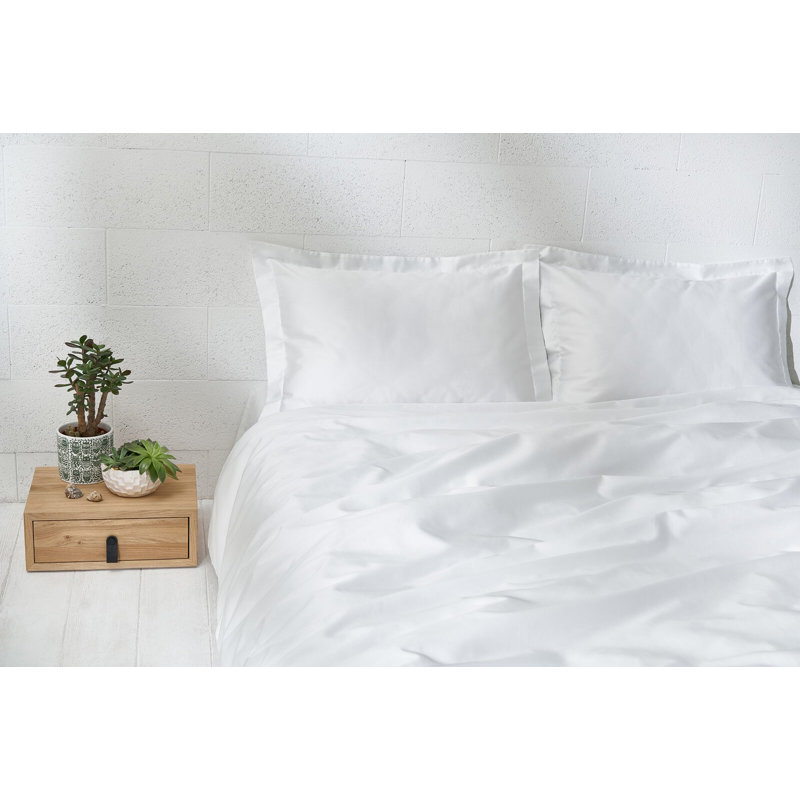 Turrell Solid Colour Duvet Cover Set with Pillowcases, King Duvet Cover + 2 Pillowcases